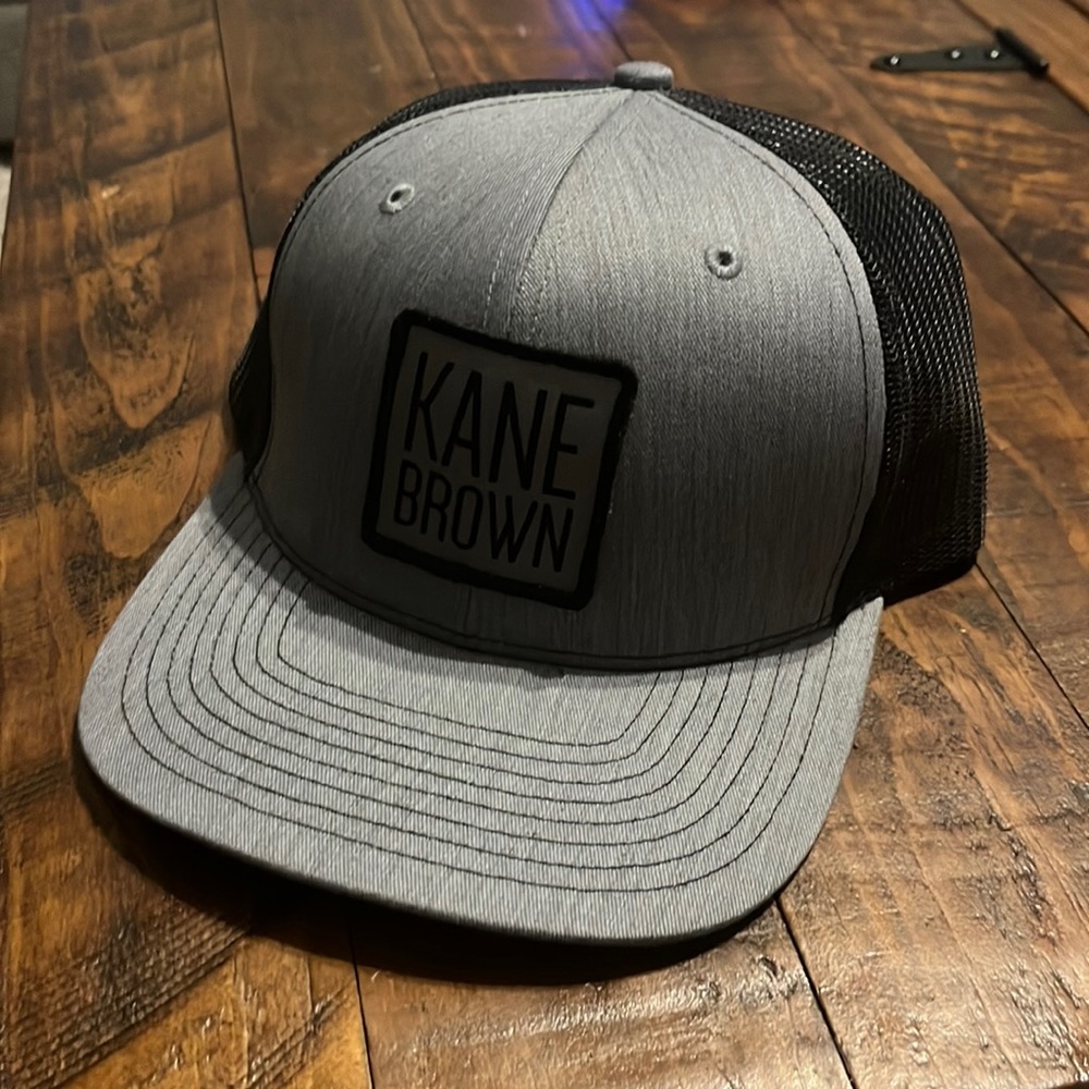 Kane Brown concert hat